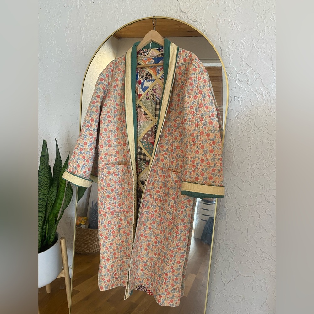 COPY - Vintage Quilt Jacket medium pink floral with pockets buyer canceled order